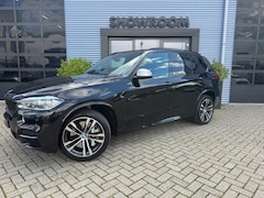 BMW X5 - M50d PANO|LEDER|TREKHAAK|DEALER ONDERHOUDEN|STOEL EN STUURVERWARMING
