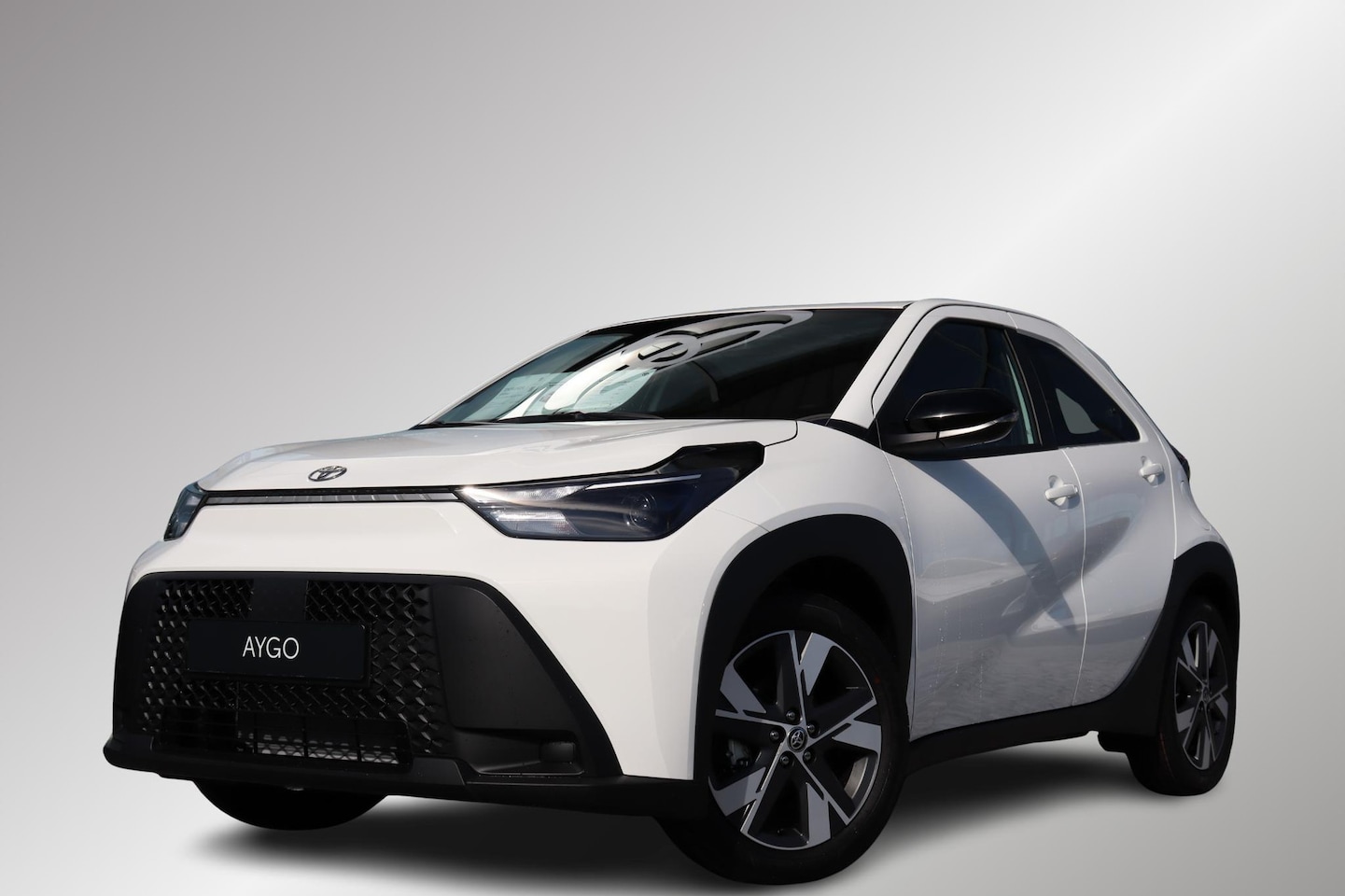 Toyota Aygo X - Hybrid 115 Play GO, 17" Inch LM velgen Nieuw en direct leverbaar met € 1.750,- Inruilvoord - AutoWereld.nl