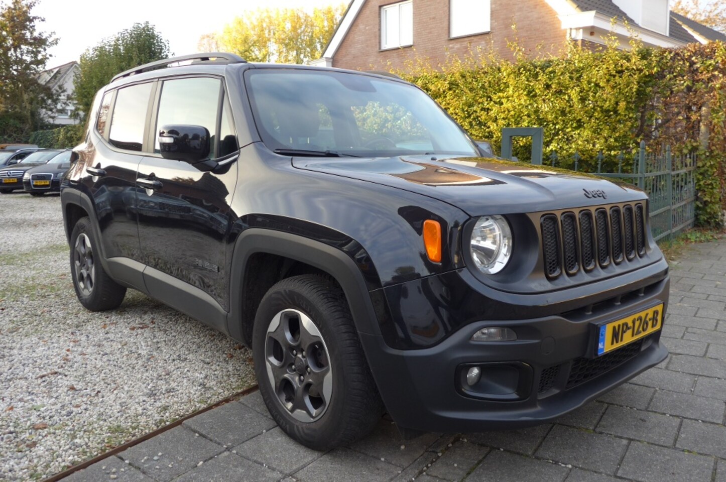 Jeep Renegade - 1.4 MAir Night Eagle - AutoWereld.nl