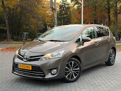 Toyota Verso - 1.8 VVT-i Dynamic 7p Automaat/Cruise/Navi/Line Assist/Camera/Trekhaak