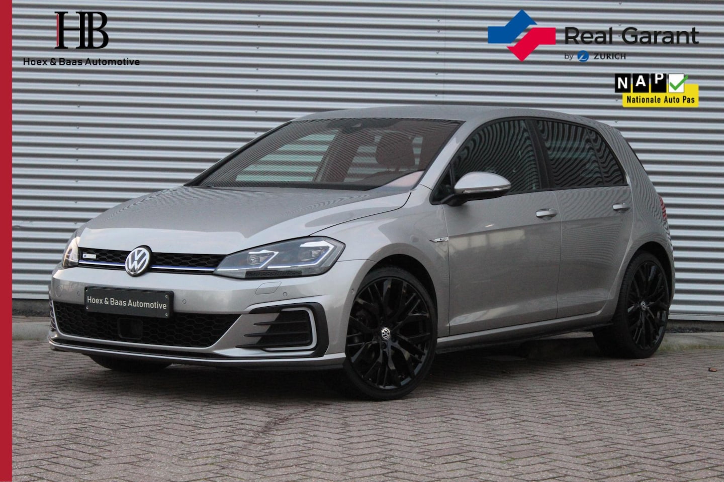 Volkswagen e-Golf - e-Golf GTi interieur/Camera/Carplay/Dynaudio - AutoWereld.nl