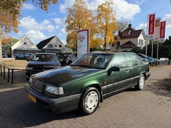 Volvo 850 - 2.0 COMFORT-LINE / AIRCO / CRUISE CTR. / TREKHAAK / HALF LEDER / ELEK. RAMEN