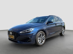 Hyundai i30 Wagon - 1.6 T-GDi 150pk Automaat Premium | Camera | Carplay | Climate controle | Lederen bekleding