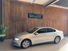 Volkswagen Passat - 1.4 TSI Business Automaat, Camera, Navi