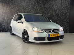Volkswagen Golf - 3.2 R32 zeer netjes
