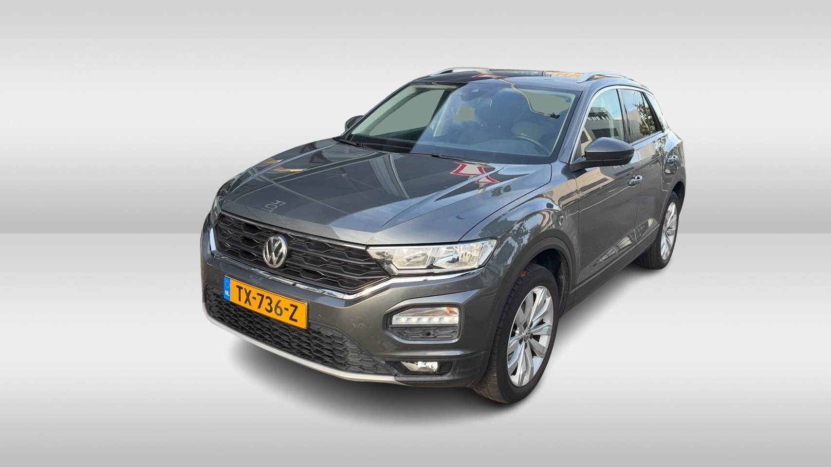Volkswagen T-Roc - 1.0 TSI Style / 17"LMV / NAVI / APP.Connect - AutoWereld.nl