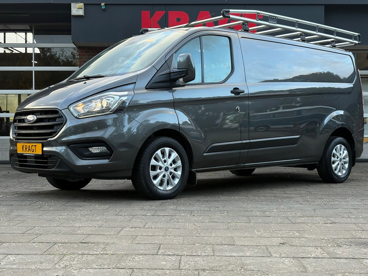 Ford Transit Custom - 300 2.0 TDCI L2H1 Limited|170PK|AUTOMAAT|Achteruitrijcamera|Navi|Trekhaak|Imperiaal|Airco| - AutoWereld.nl