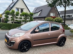 Peugeot 107 - 1.0 Exclusive 96.000 km NAP Leder bekleding