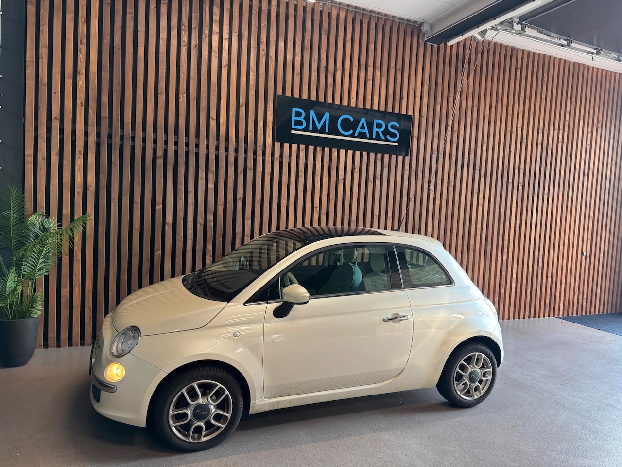 Fiat 500 - 1.2 Lounge AUTOMAAT,PANO,AIRCO - AutoWereld.nl