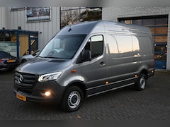 Mercedes-Benz Sprinter - 317 CDI L2H2 Pro LED, Geveerde stoel, Navigatie met camera