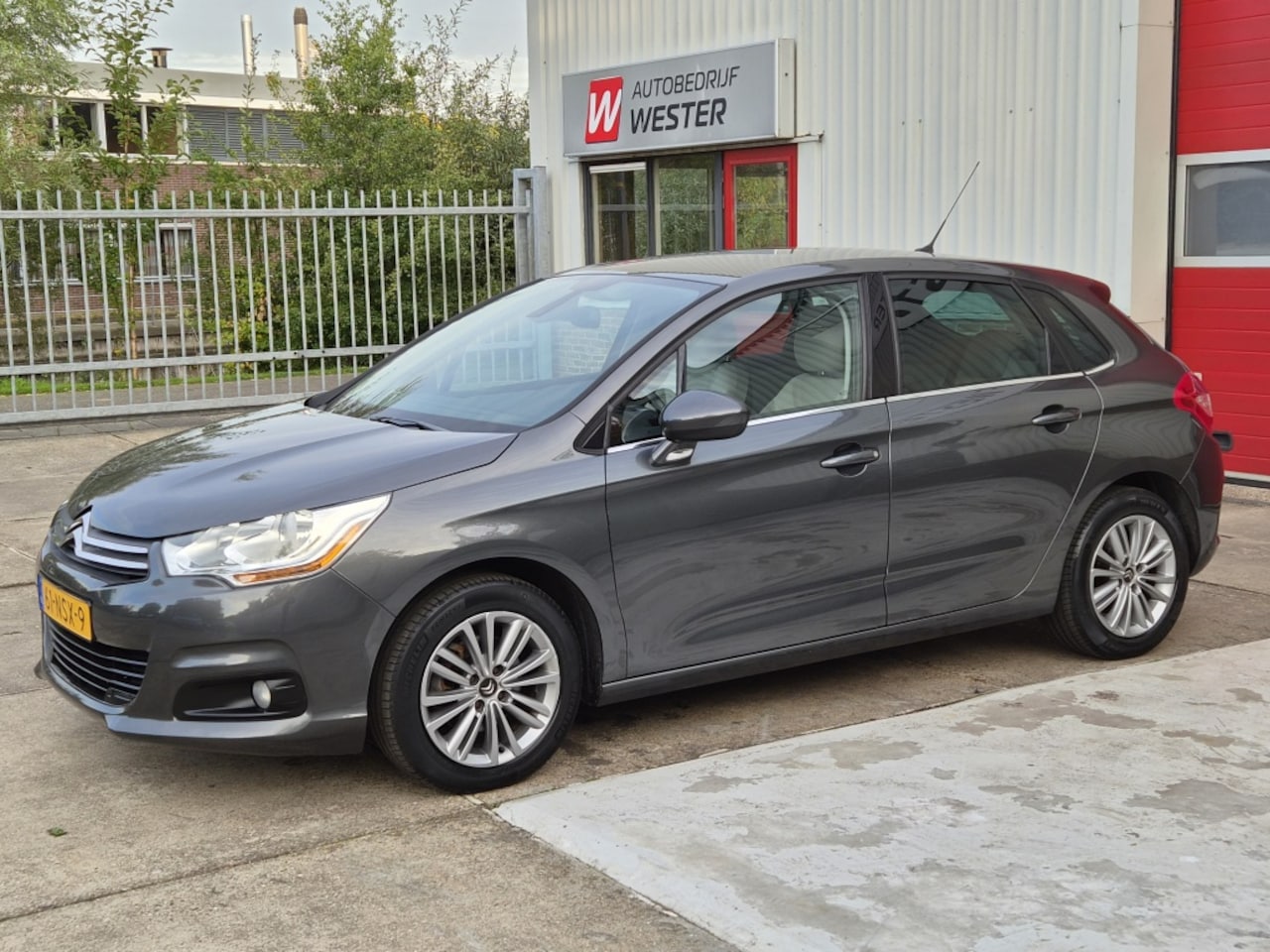 Citroën C4 - 1.6 VTi Tendance 1.6 VTi Tendance - AutoWereld.nl