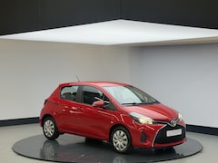 Toyota Yaris - 1.3 VVT-i Business Plus | 4 Cilinder | Airco | Cruise | Cam achter | NL auto