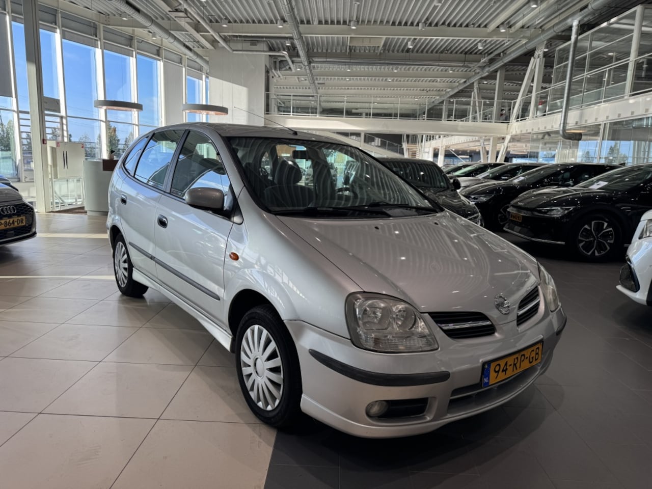 Nissan Almera Tino - 1.8 Acenta 1.8 Acenta - AutoWereld.nl