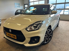 Suzuki Swift - 1.4 Sport Smart Hybrid | Carplay|All Season| 10 jaar garantie