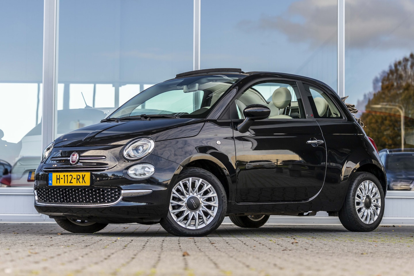 Fiat 500 C - 1.0 Hybrid Lounge | Carplay | Park sens. | NL Auto - AutoWereld.nl