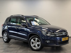 Volkswagen Tiguan - 1.4 TSI Comfort&Design Edition Navigatie Climate Trekhaak 17"LM