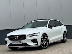 Volvo V60 - 2.0 T6 Recharge AWD R-Design Black Ed