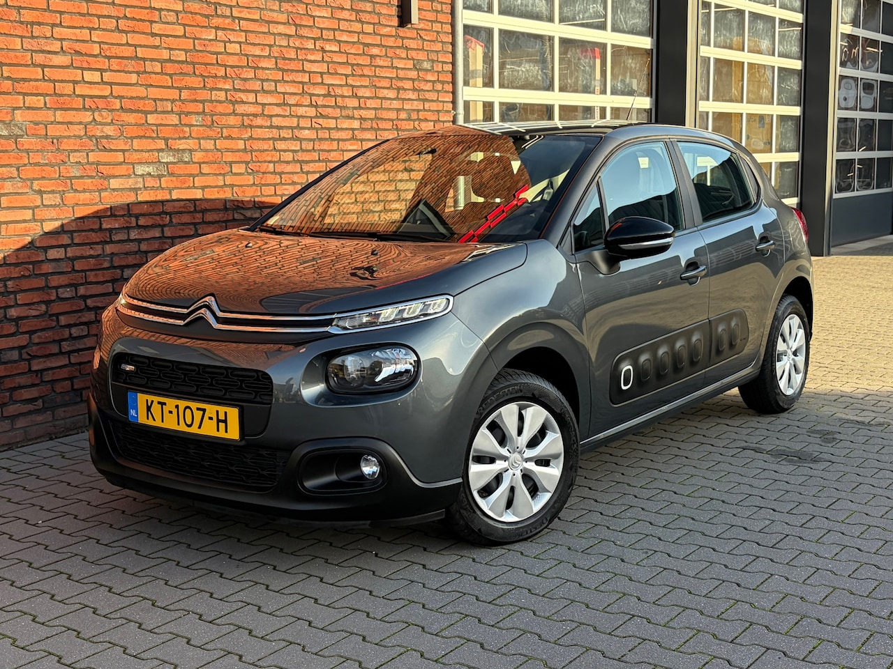 Citroën C3 - 1.2 PureTech Feel LaneAssist/Clima/Airco/Cruise/Navi/AppConnect - AutoWereld.nl