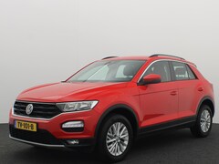 Volkswagen T-Roc - 1.0 TSI Style TREKHAAK / CARPLAY / AIRCO / PDC / BLUETOOTH / ACC / ELEK RAMEN / NL-AUTO