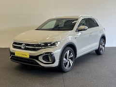 Volkswagen T-Roc - 1.5 TSI 150pk DSG R-Line Camera Navigatie Apple Carplay/Android Auto Climate Control Elect