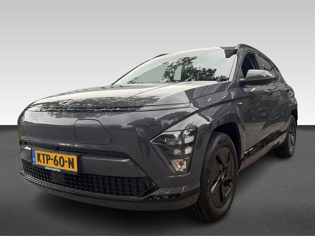 Hyundai Kona Electric - Long Range Pure Edition 64.8 kWh | Achterspoiler | Achteruitrijcamera | Apple Carplay/Andr - AutoWereld.nl