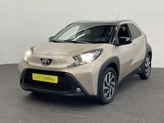 Toyota Aygo X - 1.0 VVT-i Automaat Pulse Navigatie Apple Carplay/Android Auto Camera 17" Lichtmetalen Velg