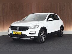 Volkswagen T-Roc - 1.5 TSI 150pk DSG Style Camera Stuur+Stoelverw. Carplay Adaptive cruise