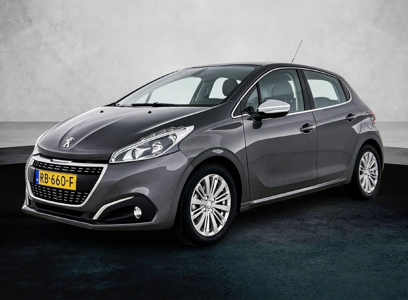 Peugeot 208 - 1.2 110pk Allure Automaat | 1ste Eigenaar | LAGE KM | Navigatie | Apple Carplay/Android Au - AutoWereld.nl