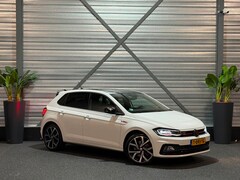 Volkswagen Polo - 2.0 TSI GTI DSG LED/VIRTUAL/NAVI/CARPLAY/KEYLESS/CRUISE/DCC/PDC/CAMERA/ACC/FRONT-ASSIST/BL