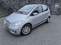 Mercedes-Benz A-klasse - 150 Avantgarde Goed werkende Airco, recent nieuwe accu en all season banden, audio met stu