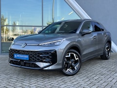Volkswagen T-Roc - 1.5 eTsi R-Line 150pk Automaat / Camera / Stoelverwarming