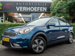 Kia Niro - 1.6 GDi Hybrid First Edition CAMERA/LANE ASSIST/TREKHAAK/APPLE CARPLAY/CRUISE CONTROL/STOE