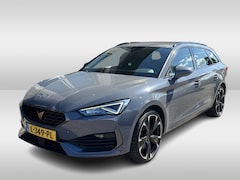 CUPRA Leon Sportstourer - 1.4 e-Hybrid VZ Business / AUTOMAAT/ ACC/ FULL LINK/ PARK.SENSOREN/ DODEHOEK/ KEYLESS/ RIJ