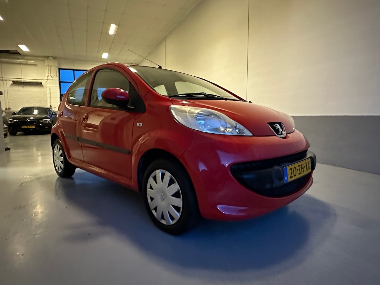 Peugeot 107 - 1.0-12V XS 1.0-12V XS - AutoWereld.nl