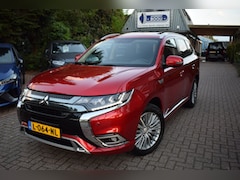 Mitsubishi Outlander - 2.4 PHEV Intense+ SCHUIF/KANTELDAK/CRUISE/CARPLAY/AIRCO-ECC/NAVI/NL-AUTO/CAMERA 360 GR/TRE