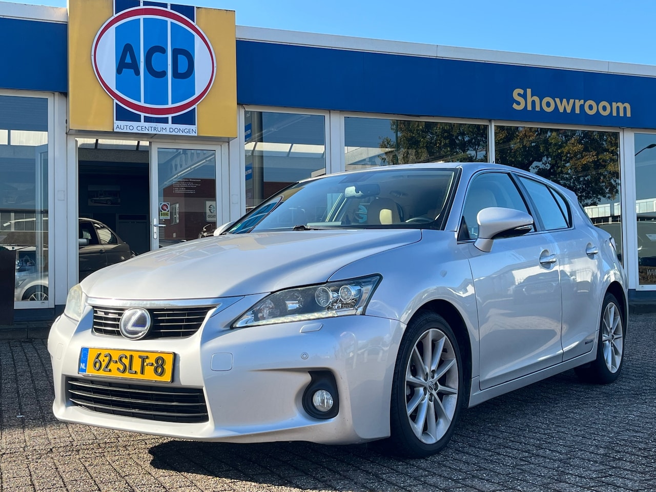Lexus CT 200h - Hybrid Luxury Line | Orig. NL | Mark Levinson premium Audio | Trekhaak afn. | - AutoWereld.nl