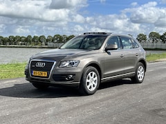 Audi Q5 - 2.0 TFSI quattro Pro Line Clima, cruise, stoelverwarming, pano, trekhaak