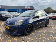 Renault Clio - 1.2 TCE Business Line. Airco