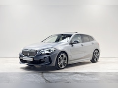 BMW 1-serie - 118i 5-deurs Model M Sport
