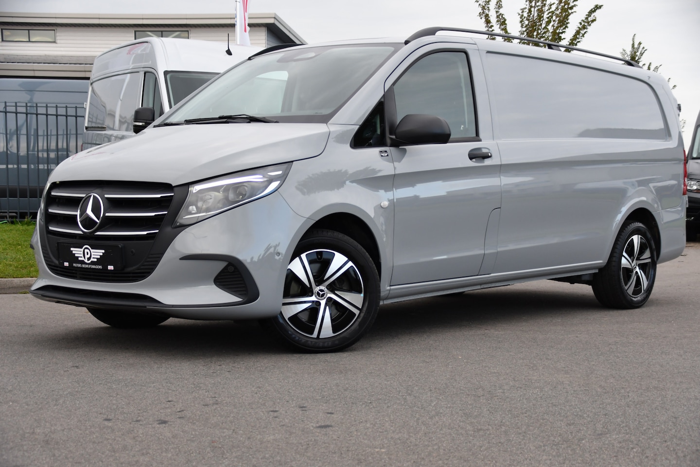 Mercedes-Benz Vito - 116 CDI L3 4matic PB Edition Adaptieve Cruise, Camera, Carplay, LED, 4x4, Trekhaak, NAVI, - AutoWereld.nl