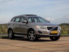 Volvo XC60 - 2.0T Summum Pano Xenon Trekhaak