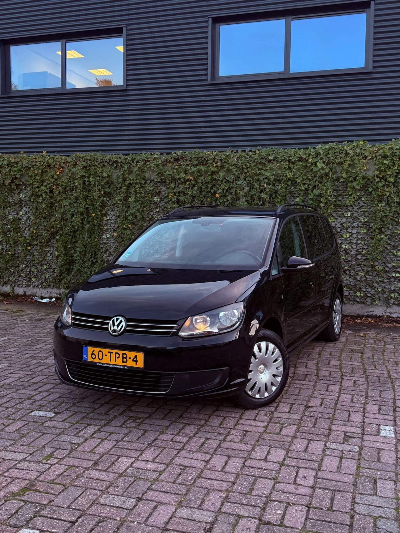 Volkswagen Touran - 1.2 TSI Comfortline BlueMotion 7p. 1.2 TSI Comfortline BlueMotion 7p. - AutoWereld.nl
