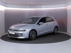 Volkswagen Golf - 1.5 eHybrid 50 Edition 204pk| Camera| 18'LM-velgen| Voorstoelen met massage en verwarmd