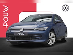 Volkswagen Golf - 1.5 eHybrid 204pk DSG Life Edition | Trekhaak | Panoramadak | Navigatie