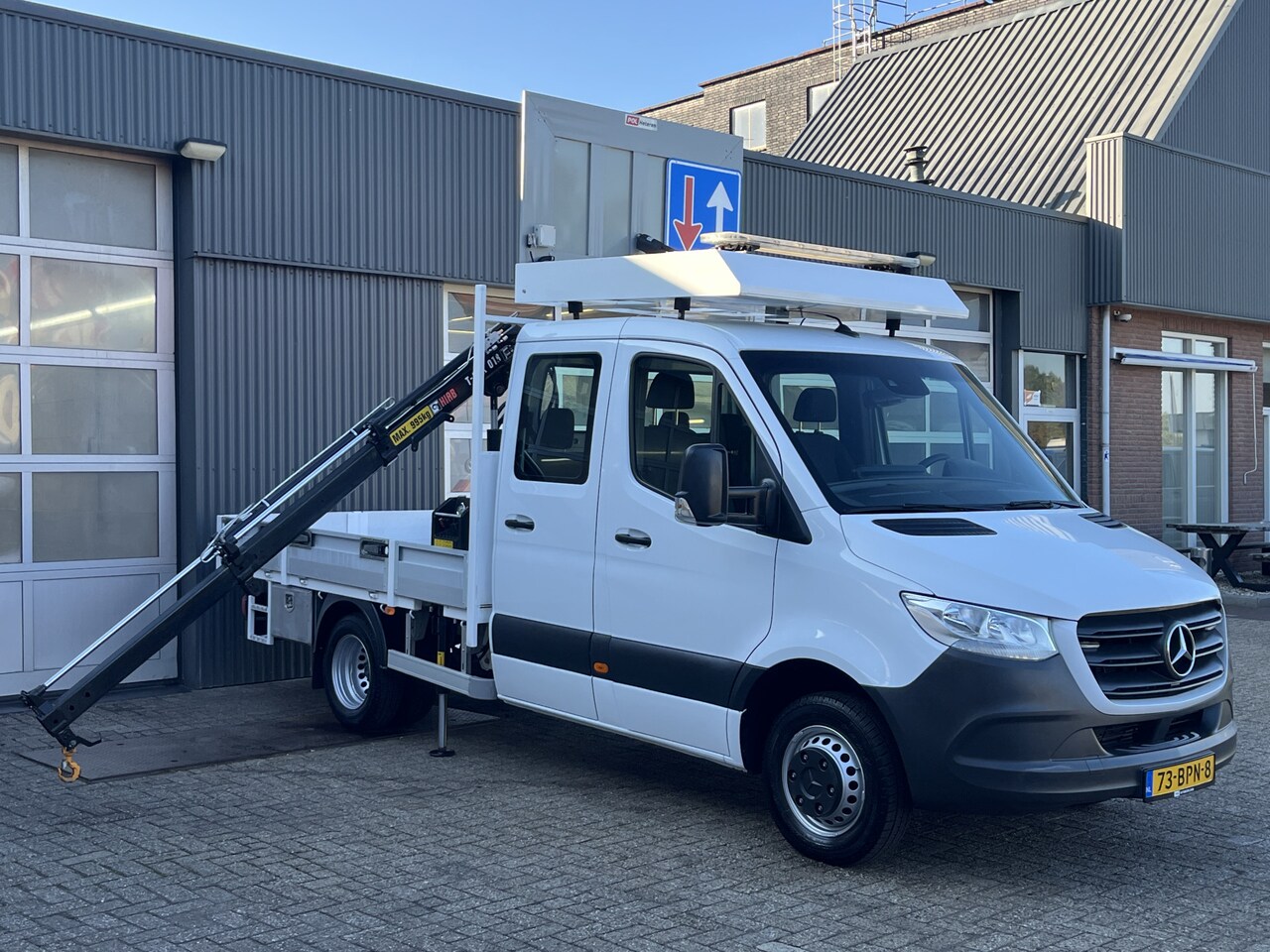 Mercedes-Benz Sprinter - 514 CDI 366 Hiab Laadkraan 018T Trekhaak 3500kg trekgewicht Airco 6-Persoons Open laadbak - AutoWereld.nl