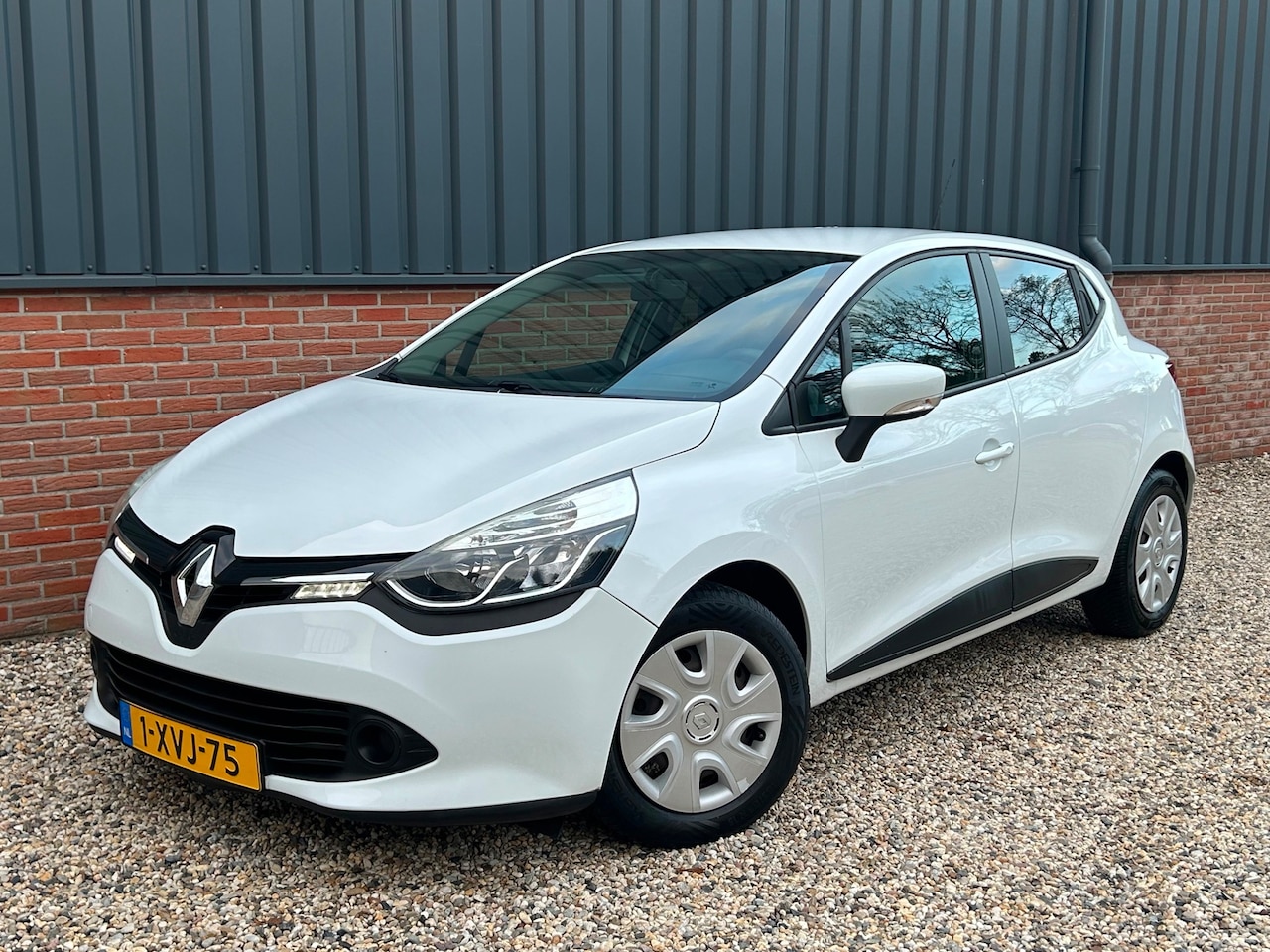 Renault Clio - 0.9 TCe Expression 0.9 TCe Expression - AutoWereld.nl