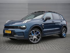 Lynk & Co 01 - 262 PHEV AUTOMAAT | 1.800KG TREKGEWICHT | ZWARTE HEMEL