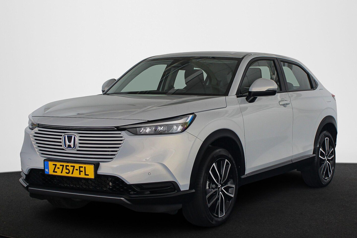 Honda HR-V - 1.5 e:HEV Elegance NL Auto Stoelverwarming Keyless Apple CarPlay - AutoWereld.nl