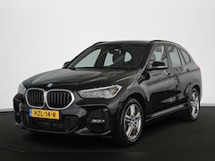 BMW X1 - xDrive25e Executive M Sport Trekhaak Stoelverwarming Apple CarPlay