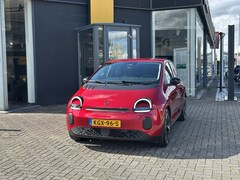 Renault Twingo - Techno 80pk Urban Range l DEMOVOORDEEL l BTW-AUTO l Meest luxe uitvoering